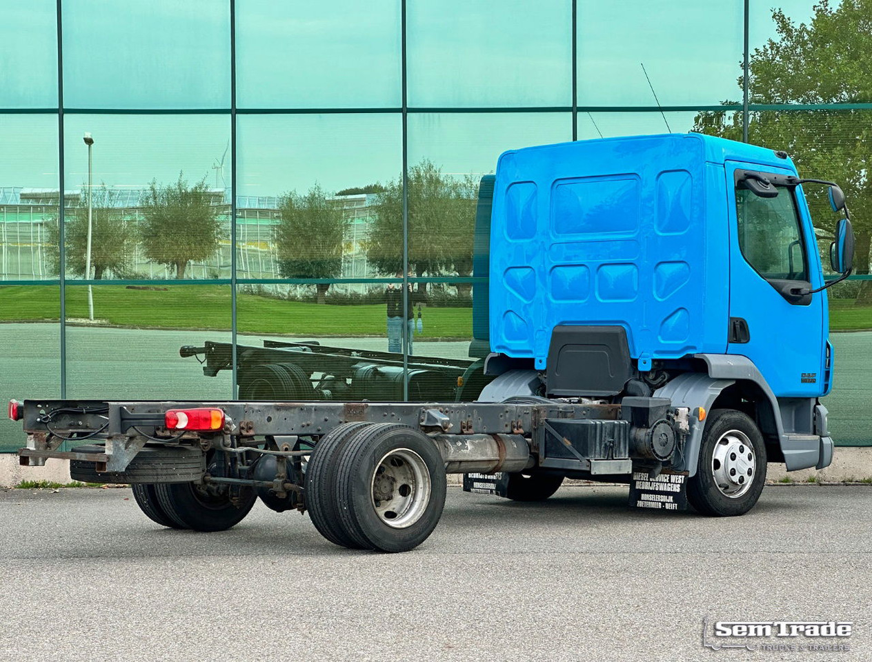 DAF LF 45.130 Euro 3 Manual Gearbox Holland-Truck - Cab chassis truck: picture 4 DAF LF 45.130 Euro 3 Manual Gearbox Holland-Truck - Cab chassis truck: picture 4