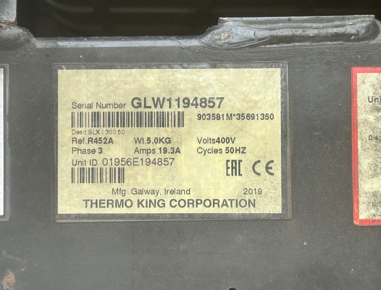 Refrigerator semi-trailer Kögel S24-4 Thermo King SLXi 300 Lift Axle 1340x250x270 CM Inside Super Condition: picture 9 Refrigerator semi-trailer Kögel S24-4 Thermo King SLXi 300 Lift Axle 1340x250x270 CM Inside Super Condition: picture 9