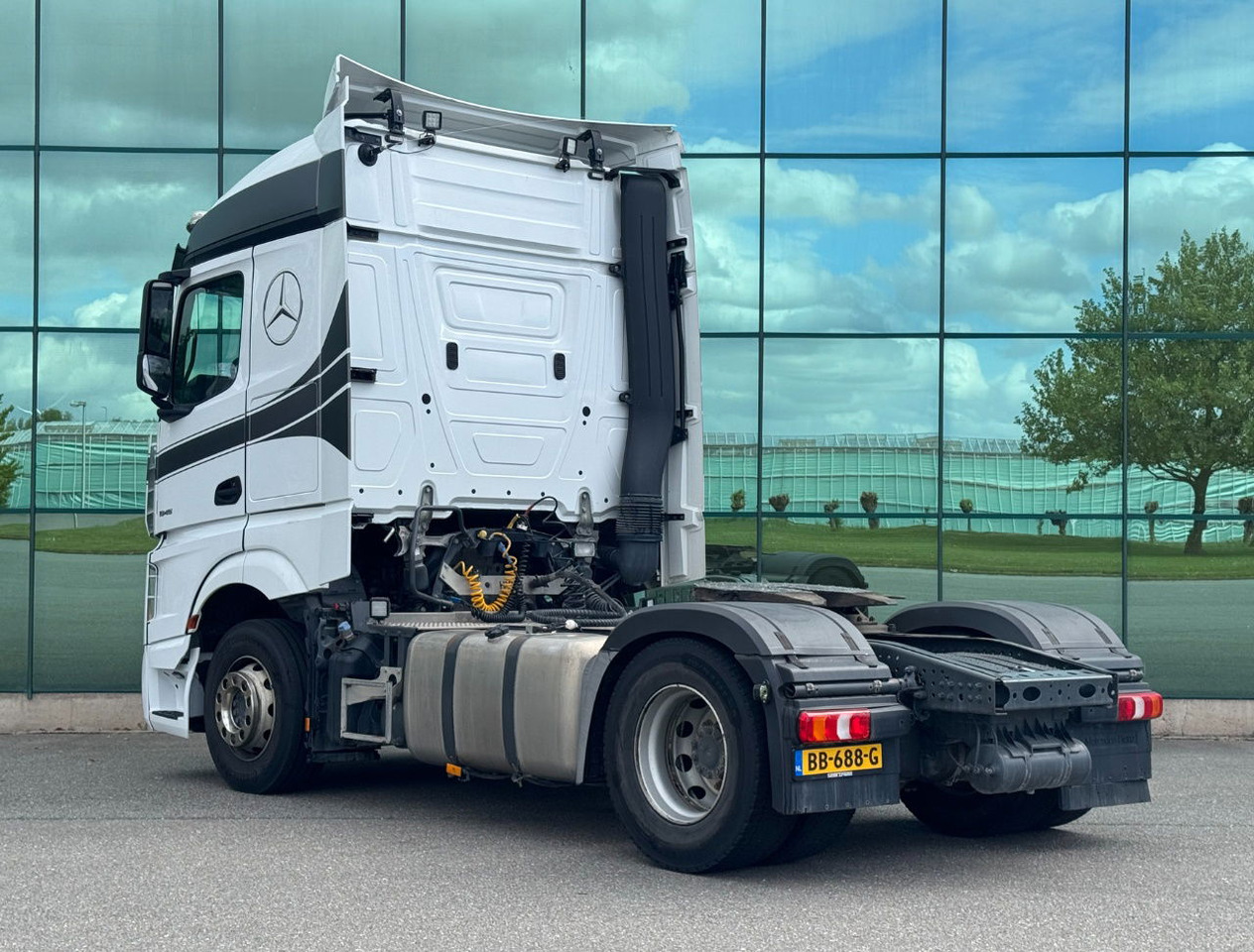 Mercedes-Benz Actros 1945 382.000 KM PTO + Hydraulics TOP Condition NL Truck - Tractor unit: picture 3 Mercedes-Benz Actros 1945 382.000 KM PTO + Hydraulics TOP Condition NL Truck - Tractor unit: picture 3