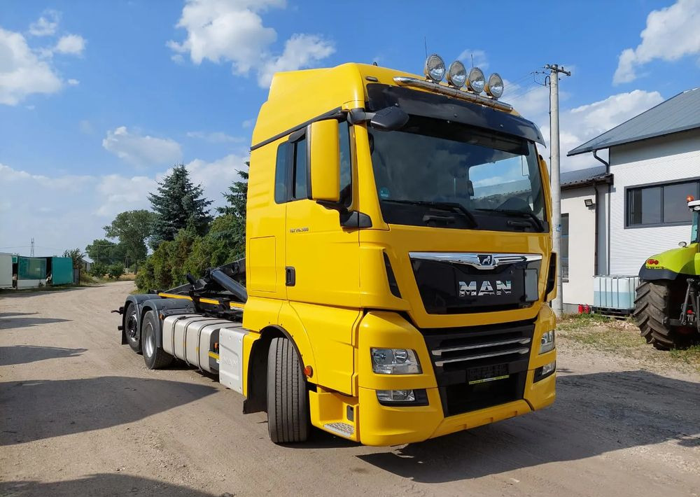 MAN TGX 26-500 Hakowiec oś skrętna - Hook lift truck: picture 4 MAN TGX 26-500 Hakowiec oś skrętna - Hook lift truck: picture 4