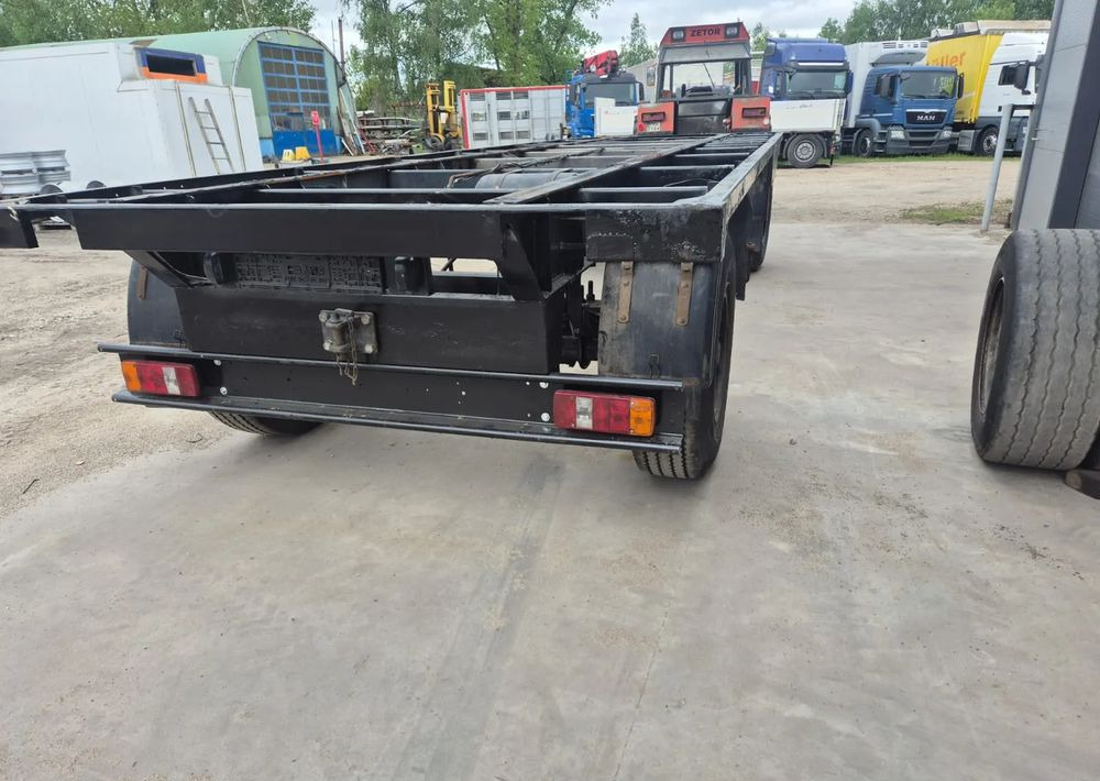 Schmitz Cargobull Przyczepa Krone na resorze - Chassis trailer: picture 3 Schmitz Cargobull Przyczepa Krone na resorze - Chassis trailer: picture 3