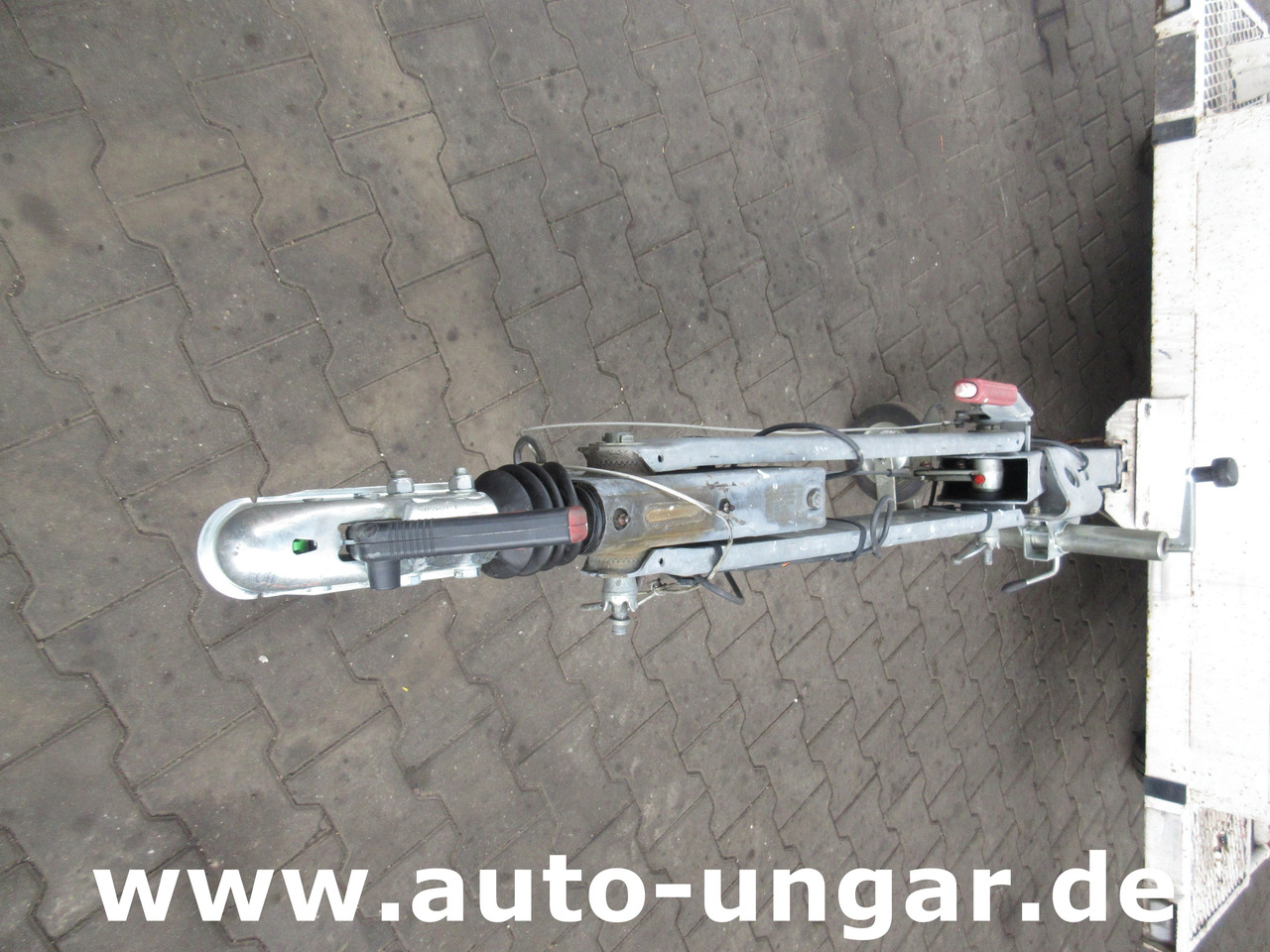 Graco Zebra 5 Airless Traceuse Markiermaschine Roadmarking Machine mit Trailer Hofmann - Asphalt machine: picture 3 Graco Zebra 5 Airless Traceuse Markiermaschine Roadmarking Machine mit Trailer Hofmann - Asphalt machine: picture 3