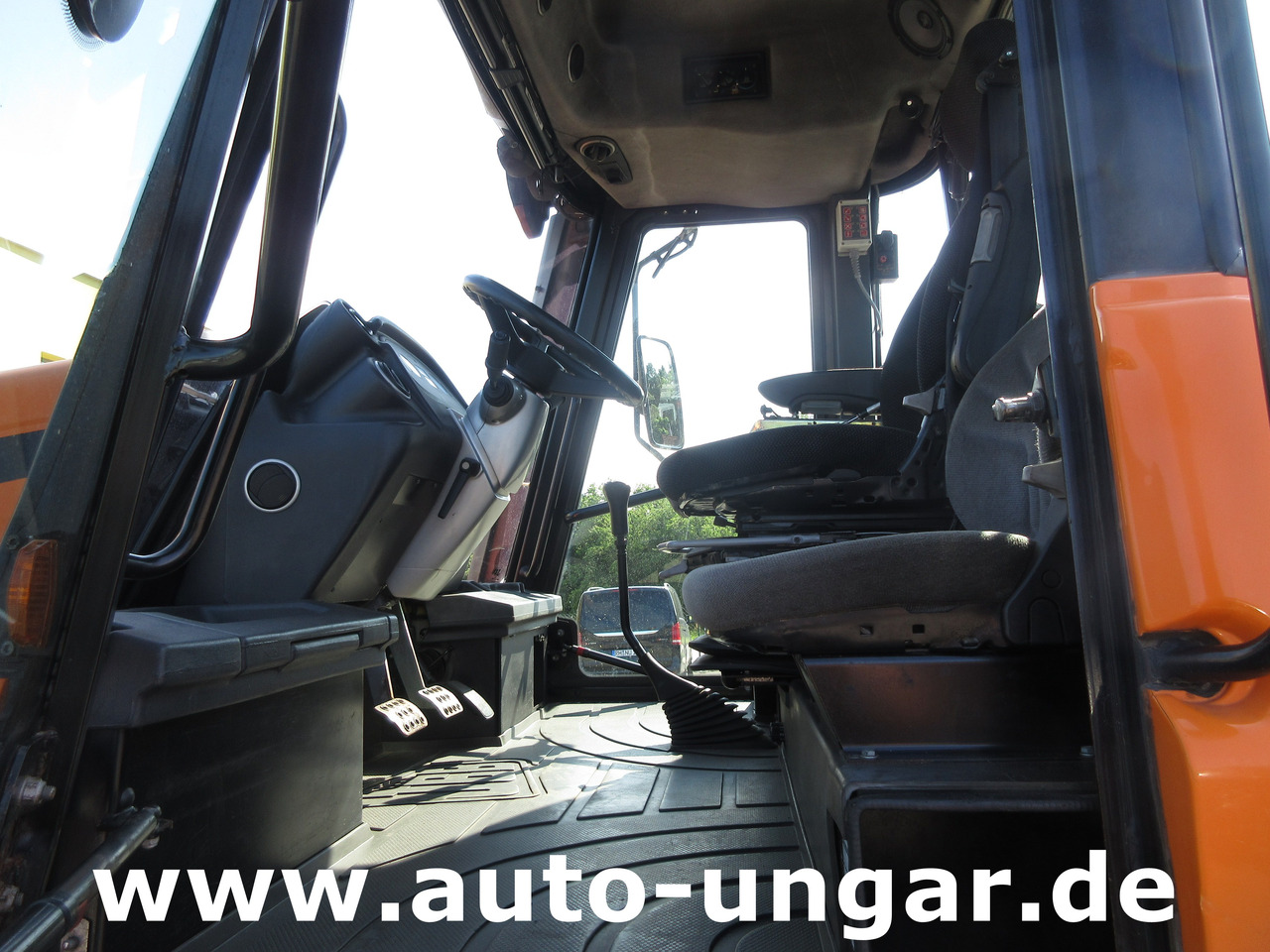Farm tractor JCB Landpower Fastrac HMV 3200 Bj. 2009 80km/h 4x4 2x PTO 195PS: picture 13