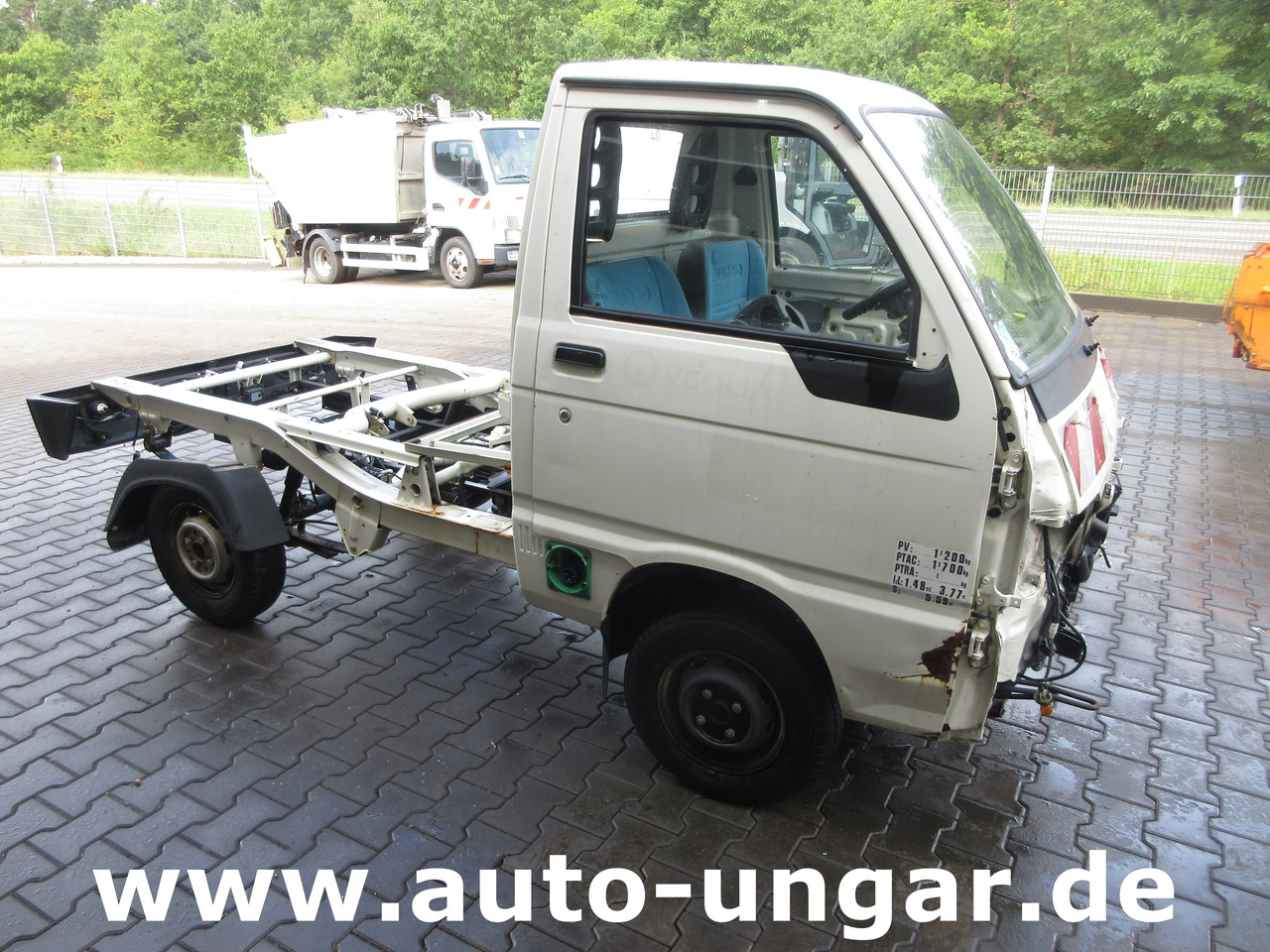 Piaggio Porter S90 Chassis Elektro Ersatzteilträger - Electric utility vehicle: picture 1 Piaggio Porter S90 Chassis Elektro Ersatzteilträger - Electric utility vehicle: picture 1