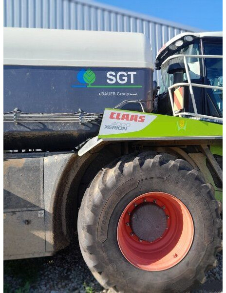 Claas Xerion 4000/783 + SGT(Bauer) - Manure spreader: picture 3 Claas Xerion 4000/783 + SGT(Bauer) - Manure spreader: picture 3