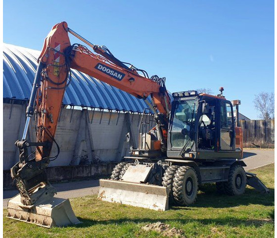 Doosan 18t DX165 WR-7 - Wheel excavator: picture 2 Doosan 18t DX165 WR-7 - Wheel excavator: picture 2