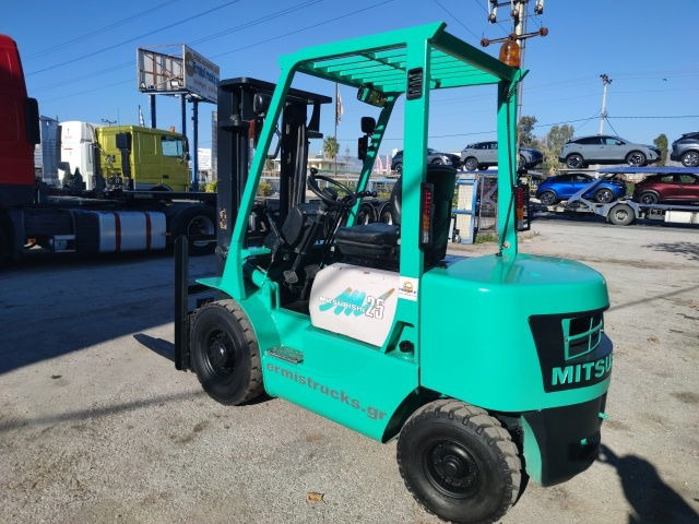 Mitsubishi 2.5TON - Forklift: picture 2 Mitsubishi 2.5TON - Forklift: picture 2