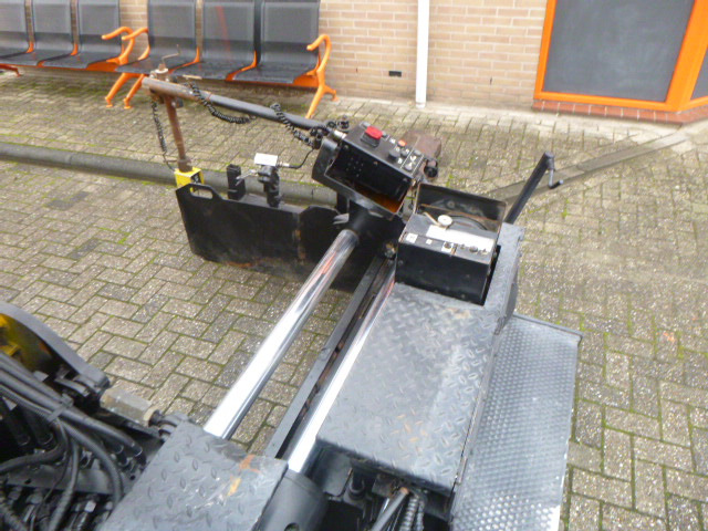 Asphalt paver INGERSOLL RAND ABG TITAN 473: picture 13