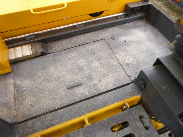 Asphalt paver INGERSOLL RAND ABG TITAN 473: picture 14