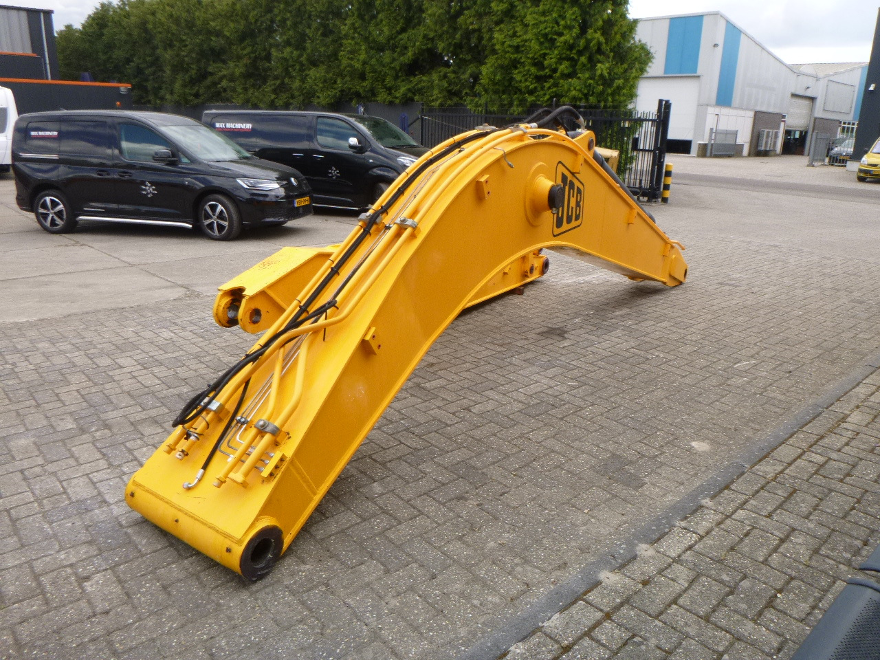 JCB JS200/JS210/JS220 - Boom for Crawler excavator: picture 5 JCB JS200/JS210/JS220 - Boom for Crawler excavator: picture 5