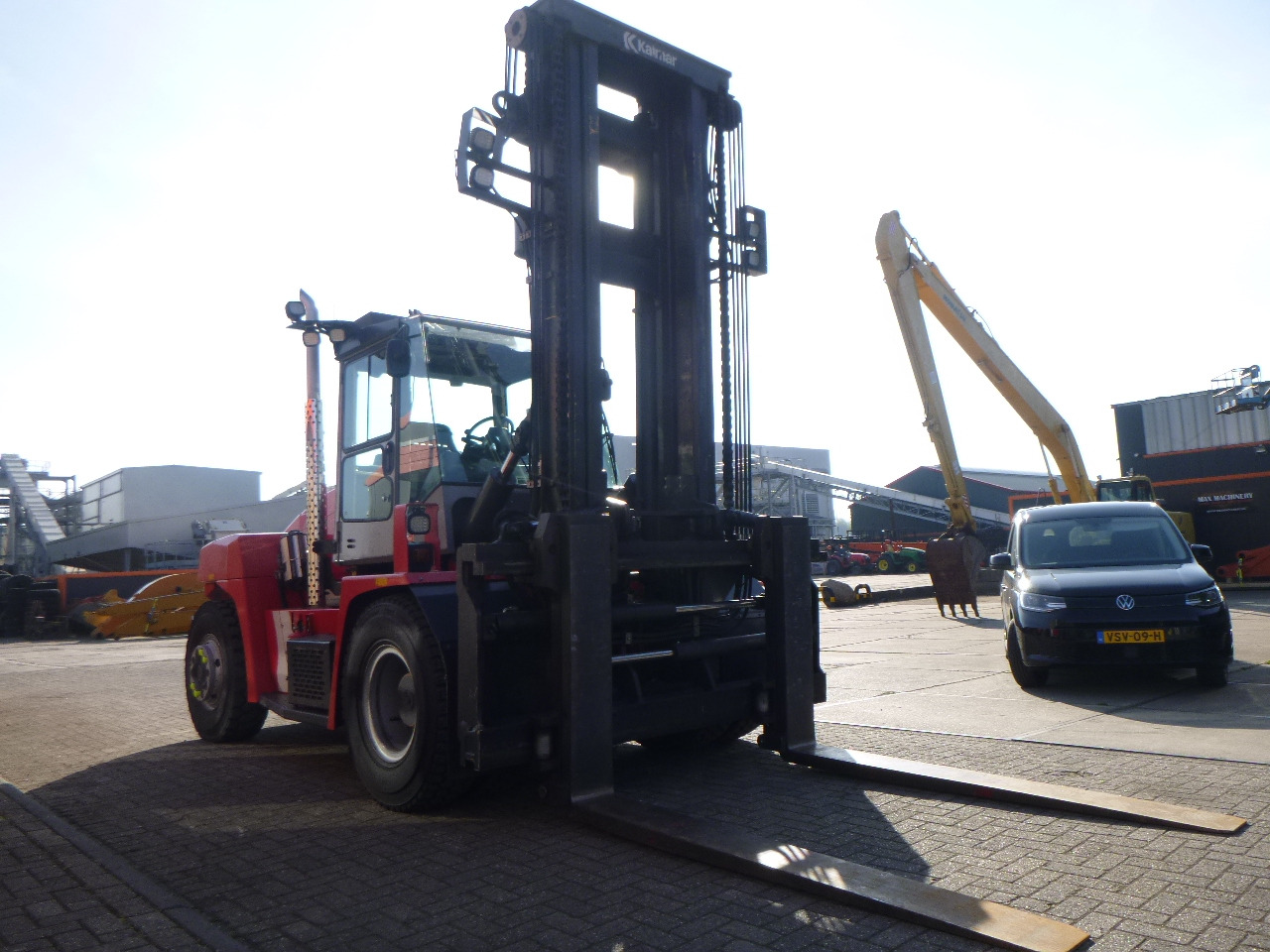 Diesel forklift KALMAR DCG140-6: picture 10