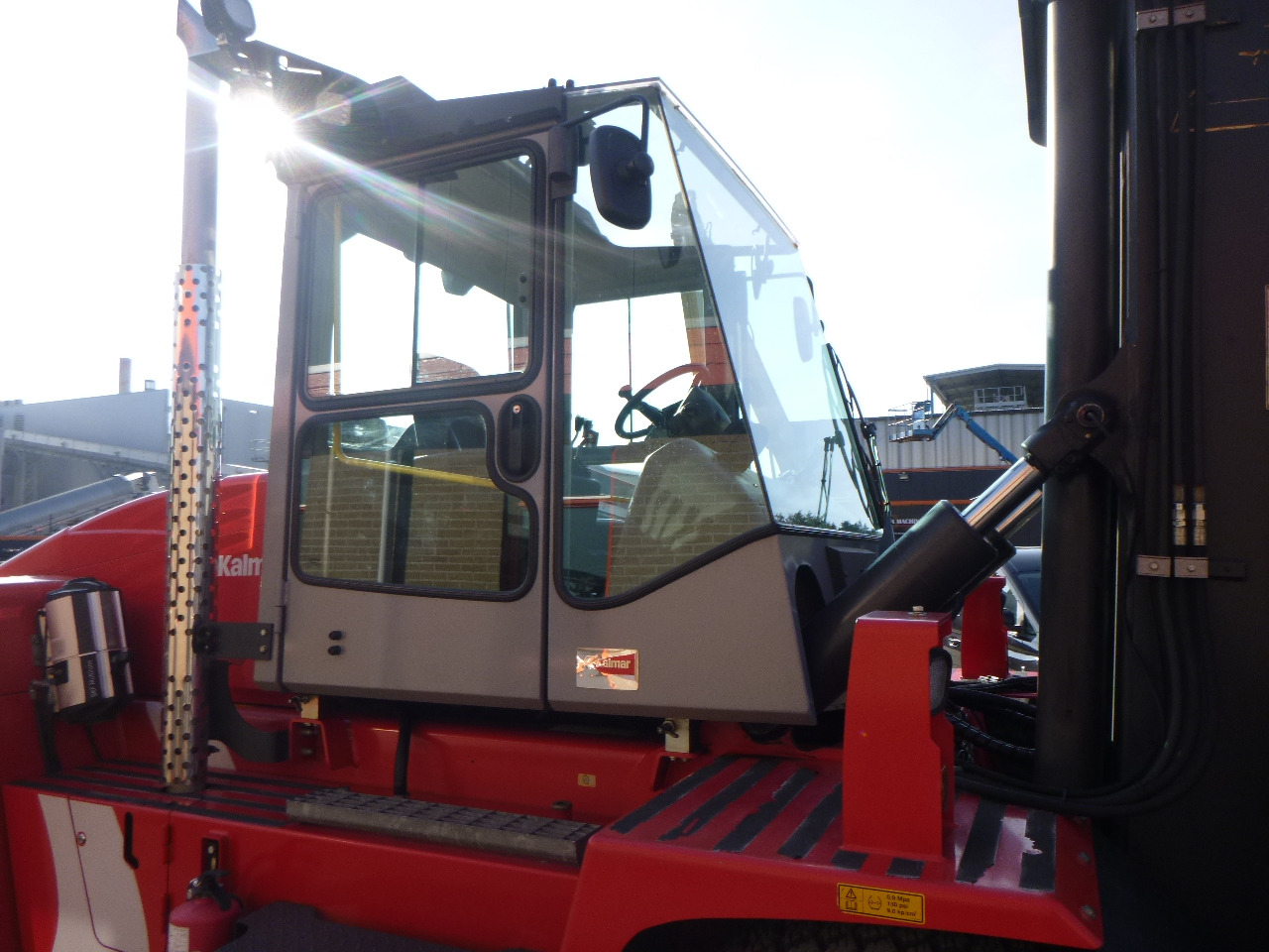 Diesel forklift KALMAR DCG140-6: picture 22