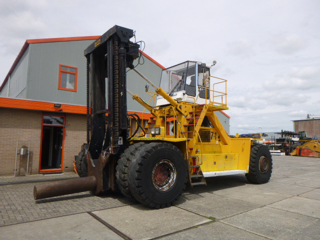 LUNA TH37-1200B - Diesel forklift: picture 2 LUNA TH37-1200B - Diesel forklift: picture 2