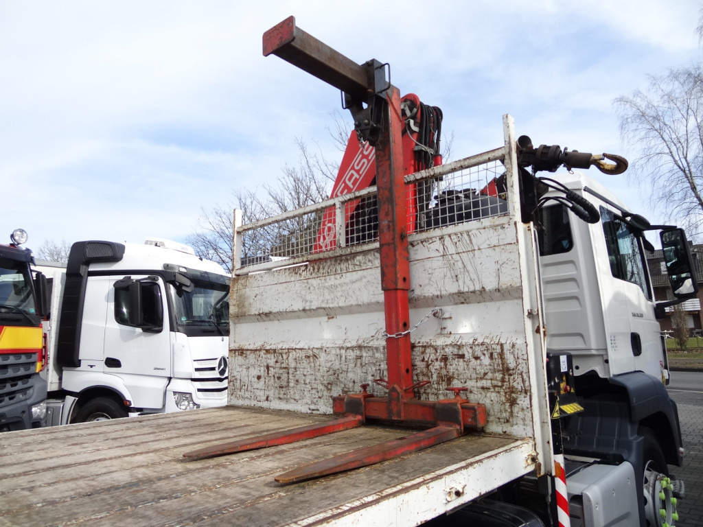 MAN TGS 26.320 6X4 BB mit Kran Fassi F175 - Dropside/ Flatbed truck, Crane truck: picture 3 MAN TGS 26.320 6X4 BB mit Kran Fassi F175 - Dropside/ Flatbed truck, Crane truck: picture 3