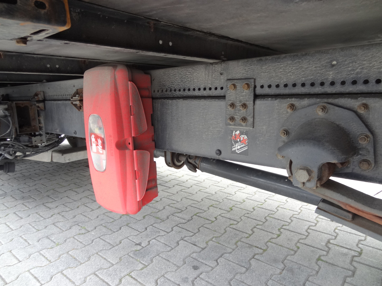 Renault D10.210 7m Koffer - Box truck: picture 2 Renault D10.210 7m Koffer - Box truck: picture 2