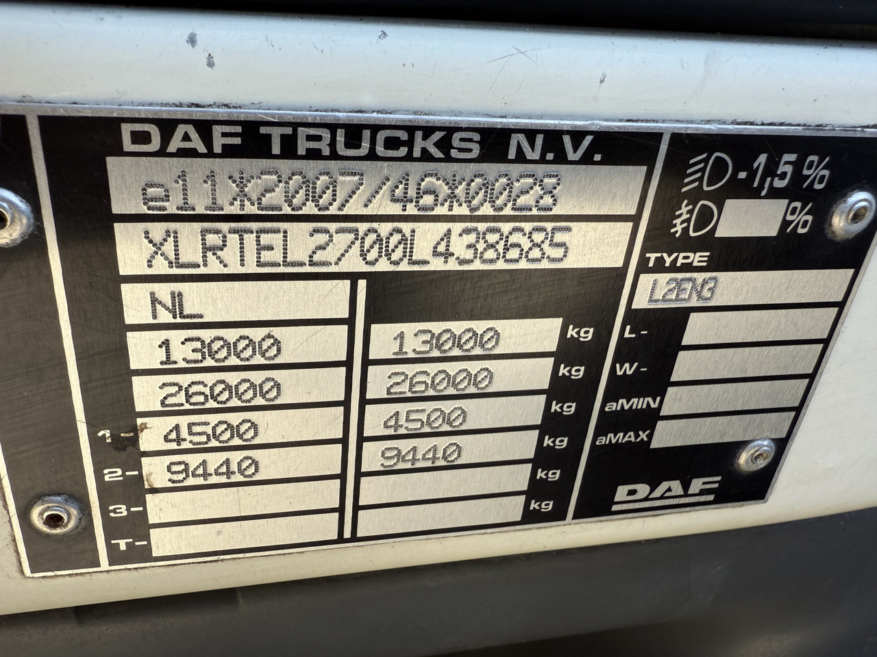 Daf LF 220.13 Kran Hiab 111 E-3 HiDuo - Tractor unit: picture 5 Daf LF 220.13 Kran Hiab 111 E-3 HiDuo - Tractor unit: picture 5