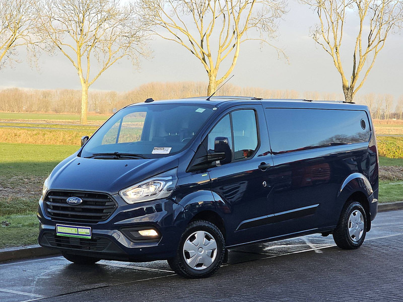 Ford Transit Custom 2.0 L2H1 Navi Trekhaak! - Small van: picture 2 Ford Transit Custom 2.0 L2H1 Navi Trekhaak! - Small van: picture 2