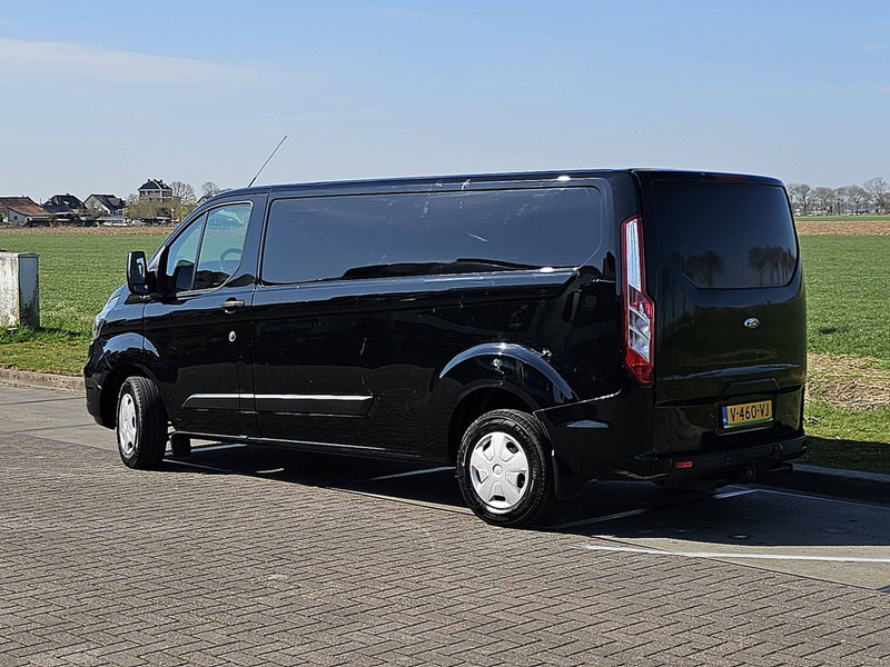 Small van Ford Transit Custom  2.0 TDCI 130 L2H1: picture 6