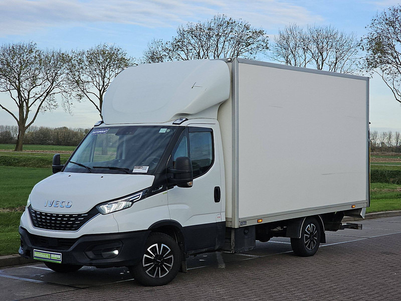 Iveco Daily 35S16 Bakwagen Laadklep! - Box van: picture 2 Iveco Daily 35S16 Bakwagen Laadklep! - Box van: picture 2