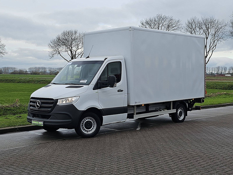 Mercedes-Benz Sprinter 315 Bakwagen Laadklep! - Box van: picture 2 Mercedes-Benz Sprinter 315 Bakwagen Laadklep! - Box van: picture 2