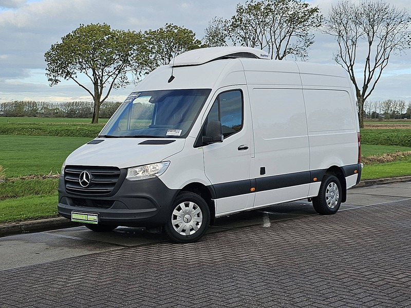 Mercedes-Benz Sprinter 316 L2H2 Koelwagen Mbux - Refrigerated van: picture 2 Mercedes-Benz Sprinter 316 L2H2 Koelwagen Mbux - Refrigerated van: picture 2
