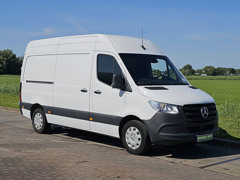 Mercedes-Benz Sprinter 317 L2H2 3.5t-Trekhaak - Panel van: picture 5 Mercedes-Benz Sprinter 317 L2H2 3.5t-Trekhaak - Panel van: picture 5