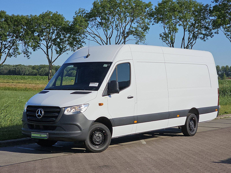 Mercedes-Benz Sprinter 317 L4H2 SUPERMAXI XXL! - Panel van: picture 2 Mercedes-Benz Sprinter 317 L4H2 SUPERMAXI XXL! - Panel van: picture 2