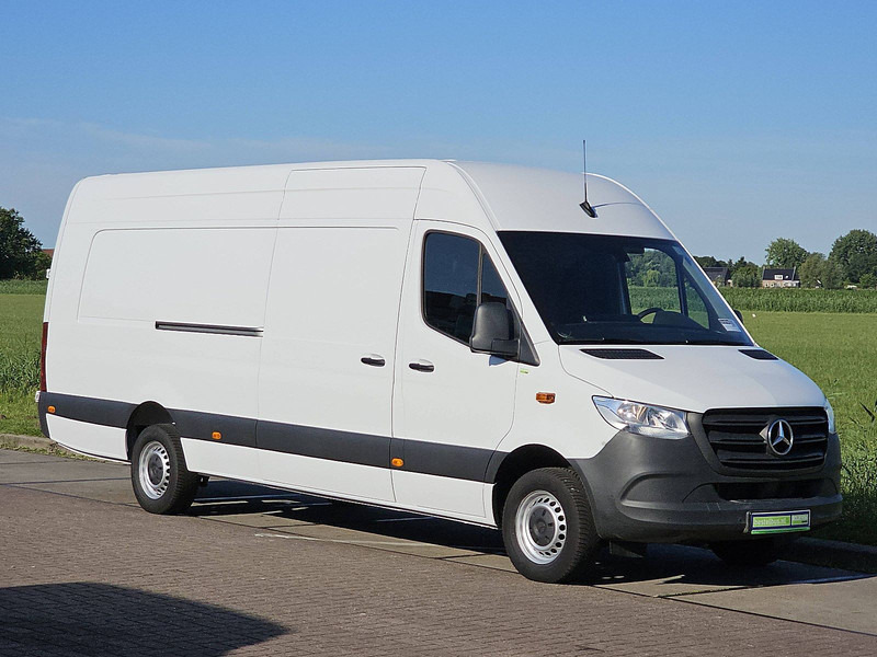 Mercedes-Benz Sprinter 317 L4H2 SUPERMAXI XXL! - Panel van: picture 5 Mercedes-Benz Sprinter 317 L4H2 SUPERMAXI XXL! - Panel van: picture 5