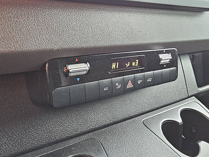 Panel van Mercedes-Benz Sprinter 516 ac automaat EURO6: picture 11