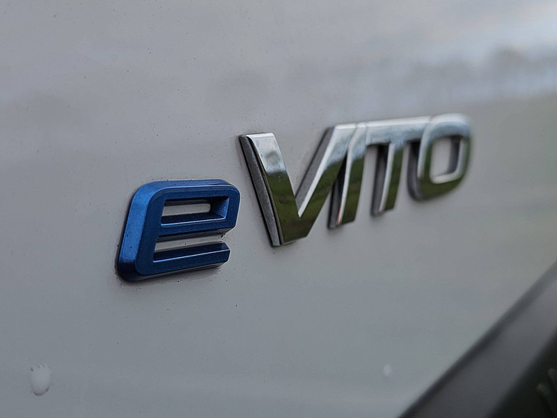 Small van, Electric van Mercedes-Benz eVito  112 Long-Range 70kwh: picture 19