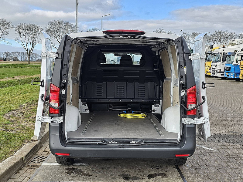 Small van, Electric van Mercedes-Benz eVito  112 Long-Range 70kwh: picture 15