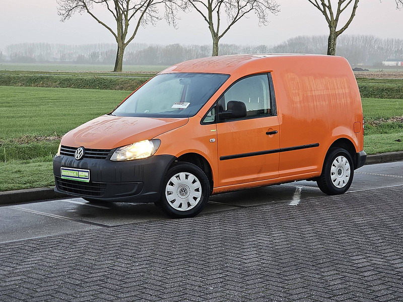 Volkswagen Caddy 1.6 - Small van: picture 2 Volkswagen Caddy 1.6 - Small van: picture 2