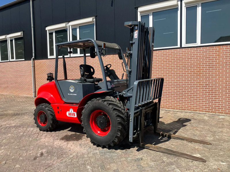 Jac CPCD35 - Rough terrain forklift: picture 4 Jac CPCD35 - Rough terrain forklift: picture 4