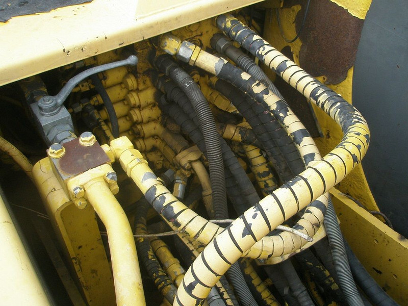 Wheel excavator Komatsu PW 130ES-6K: picture 7