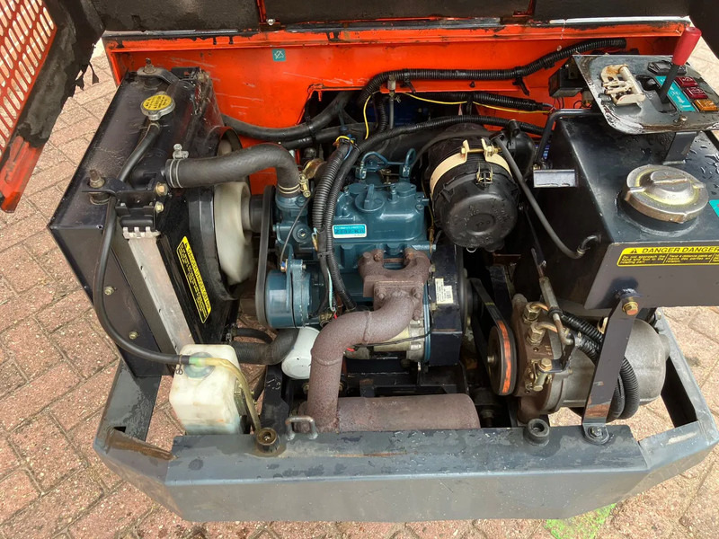 Kubota KC100H - Dumper: picture 5 Kubota KC100H - Dumper: picture 5