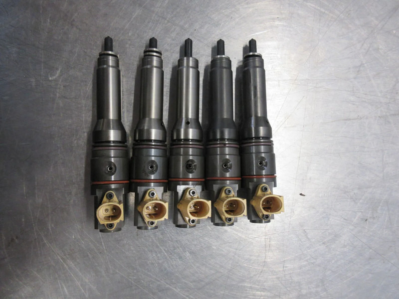 DAF 2005596 INJECTOR DAF MX 13 U2 460 PK EURO 6 5X OPVOORRAAD - Fuel filter for Truck: picture 3 DAF 2005596 INJECTOR DAF MX 13 U2 460 PK EURO 6 5X OPVOORRAAD - Fuel filter for Truck: picture 3