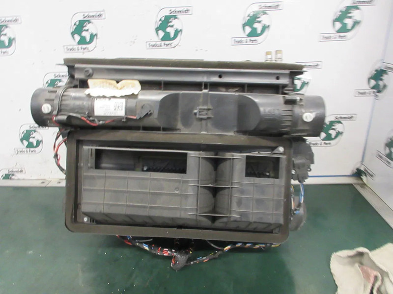 DAF 2187023 DAF XF 480 EURO 6 MODEL 2021 KACHEL SYSTEEM - Cab and interior for Truck: picture 5 DAF 2187023 DAF XF 480 EURO 6 MODEL 2021 KACHEL SYSTEEM - Cab and interior for Truck: picture 5