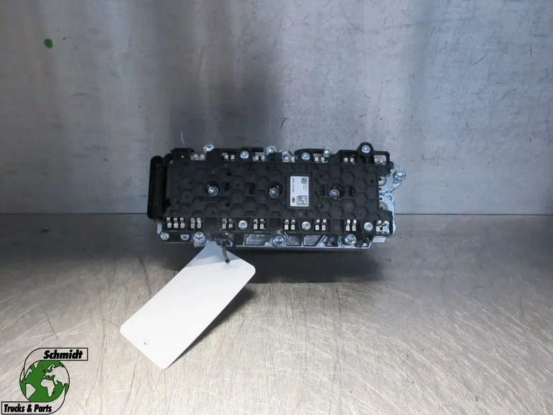 DAF 2425027 // 2396407 VENTIEL BLOK DAF XG XF CF XD NIEUWE & GEBRUIK - Clutch and parts for Truck: picture 1 DAF 2425027 // 2396407 VENTIEL BLOK DAF XG XF CF XD NIEUWE & GEBRUIK - Clutch and parts for Truck: picture 1