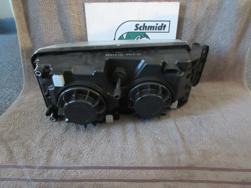 Iveco 504238117 KOPLAMP LINKS IVECO STRALIS MODEL EURO 5 NIEUWE EN GEBRUIKT - Headlight for Truck: picture 3 Iveco 504238117 KOPLAMP LINKS IVECO STRALIS MODEL EURO 5 NIEUWE EN GEBRUIKT - Headlight for Truck: picture 3