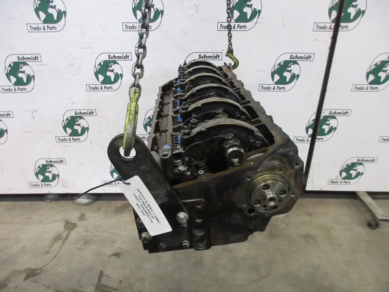 Iveco 5802906776 CILINDERKOP IVECO S WAY MODEL 2022 440S46 EURO 6 - Cylinder block for Truck: picture 4 Iveco 5802906776 CILINDERKOP IVECO S WAY MODEL 2022 440S46 EURO 6 - Cylinder block for Truck: picture 4