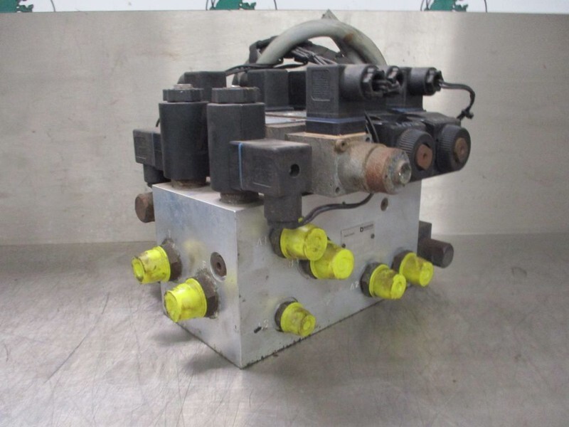 Iveco TRAKKER 410T45 400671429 POMP - Hydraulics for Truck: picture 4 Iveco TRAKKER 410T45 400671429 POMP - Hydraulics for Truck: picture 4
