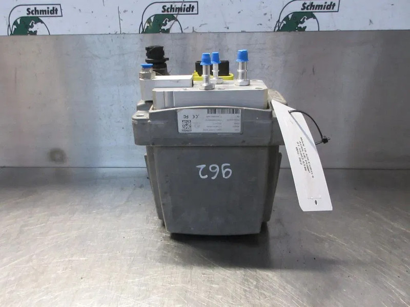 Fuel system for Truck MAN 81.15403-6157 // 81.15403-6146 // 81.15403-6165 // 81.15403-6139 // 81.15403-6138: picture 8