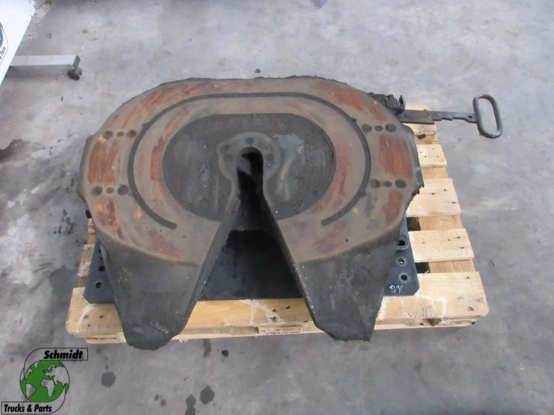 MAN D 152 G5B-X U 20 D 152 G5B-X U 20 MAN 18.440 EURO 6 MODEL 2018 JOST SCHOTEL - Fifth wheel coupling for Truck: picture 1 MAN D 152 G5B-X U 20 D 152 G5B-X U 20 MAN 18.440 EURO 6 MODEL 2018 JOST SCHOTEL - Fifth wheel coupling for Truck: picture 1