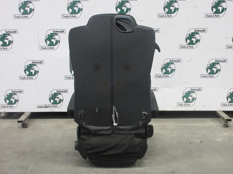 Mercedes-Benz A 960 910 75 01 STOEL MERCEDES BENZ 1845 LINKS EURO 6 - Seat for Truck: picture 5 Mercedes-Benz A 960 910 75 01 STOEL MERCEDES BENZ 1845 LINKS EURO 6 - Seat for Truck: picture 5