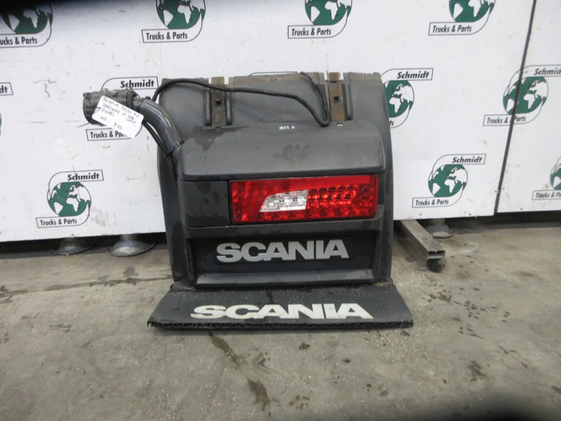 Scania 2380953 // 2476460 // 2054594 // 2302631 SPATBORD MET LED NGS RECHTS - Tail light for Truck: picture 5 Scania 2380953 // 2476460 // 2054594 // 2302631 SPATBORD MET LED NGS RECHTS - Tail light for Truck: picture 5