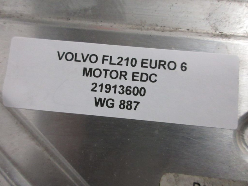 Volvo FL210 21913600 MOTORMANAGEMENT EURO 6 - ECU for Truck: picture 3 Volvo FL210 21913600 MOTORMANAGEMENT EURO 6 - ECU for Truck: picture 3