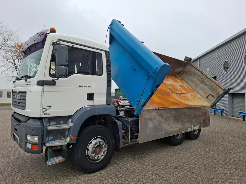 MAN TGA 26.310 / 6X4 / 2XBIG AXLE / 2SIDE TIPPER / ONLY:545423 KM / TUV:06-05-2026 / FULL-STEEL / AIRCO / MANUAL / EURO-4 / 2005 - Tipper: picture 2 MAN TGA 26.310 / 6X4 / 2XBIG AXLE / 2SIDE TIPPER / ONLY:545423 KM / TUV:06-05-2026 / FULL-STEEL / AIRCO / MANUAL / EURO-4 / 2005 - Tipper: picture 2