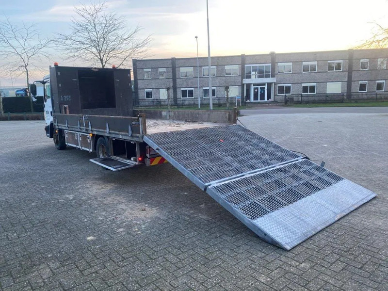 MAN TGL10-180 / HYDRAULISCH PLATFORM / ONLY: 428970 KM / MANUAL / EURO-4 / 2007 - Autotransporter truck: picture 4 MAN TGL10-180 / HYDRAULISCH PLATFORM / ONLY: 428970 KM / MANUAL / EURO-4 / 2007 - Autotransporter truck: picture 4