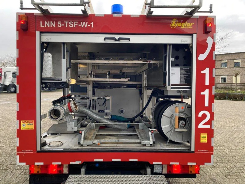 Mercedes-Benz VARIO 612D / GERMAN TRUCK / CREWCAB / WATERTANK / ONLY:34231 KM / DOUBLE AIR REAR / TOP CONDITION / MARGE / MANUAL / EURO-3 / 19 - Fire truck: picture 5 Mercedes-Benz VARIO 612D / GERMAN TRUCK / CREWCAB / WATERTANK / ONLY:34231 KM / DOUBLE AIR REAR / TOP CONDITION / MARGE / MANUAL / EURO-3 / 19 - Fire truck: picture 5