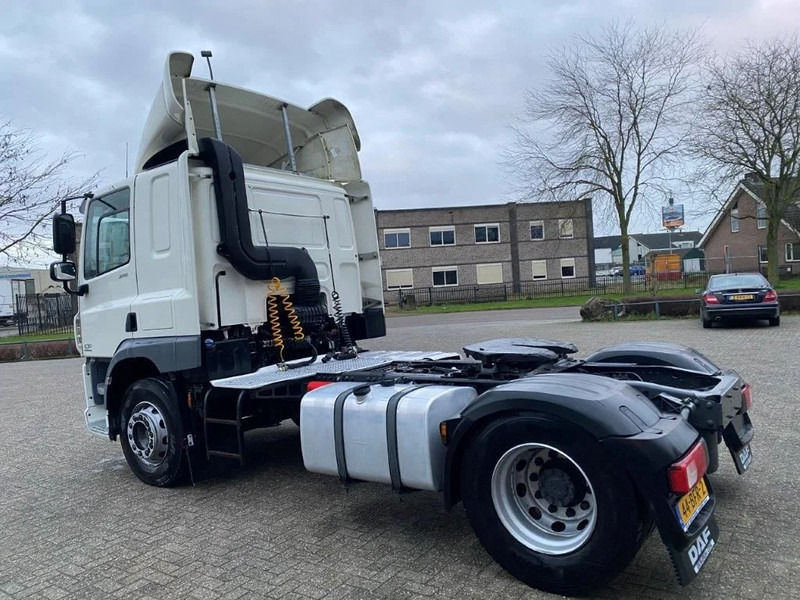 DAF CF370 / NICE CLEAN NL TRUCK / TYRES 80% / AUTOMATIC / EURO-6 / 2015 - Tractor unit: picture 3 DAF CF370 / NICE CLEAN NL TRUCK / TYRES 80% / AUTOMATIC / EURO-6 / 2015 - Tractor unit: picture 3